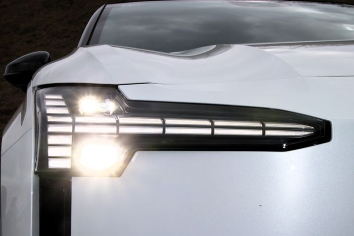 {{̃ACfeBeB[̂ЂƂług[n}[viwbhCgj́Alp򂪏W悤ȐVfUC̗pĂ