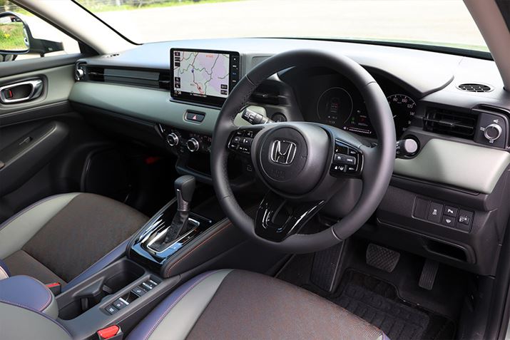 J[LñA[XJ[X^CbVȃCplɁAJbp[̃Xeb`ꂽԂoCeA