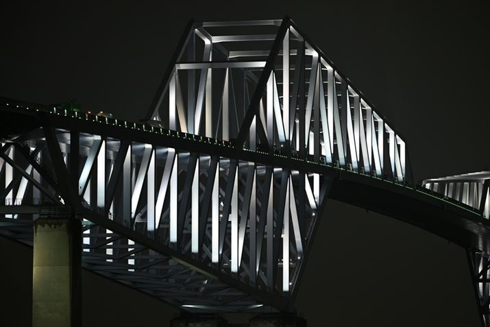 Z 8ANIKKOR Z 70-200mm f/2.8 VR SA200mmAF4A1/4bAISO400AzCgoXFI[gAsN`[Rg[FX^_[hBeʐ^i8256×5504A17.5MBj