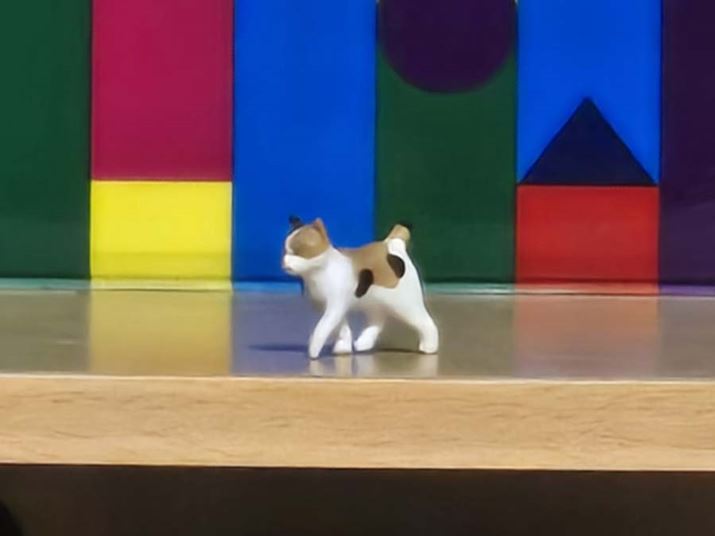 L̉摜ƓBeʒu牜ɂL̒uɃY[BuPixel 8 Provij͔L̖ڂƂ炦ĂA֊snbLƂĂ܂BuGalaxy S24vij͗֊sڂ₯ĂAӂɂ̓ubÑmCY󂯂܂