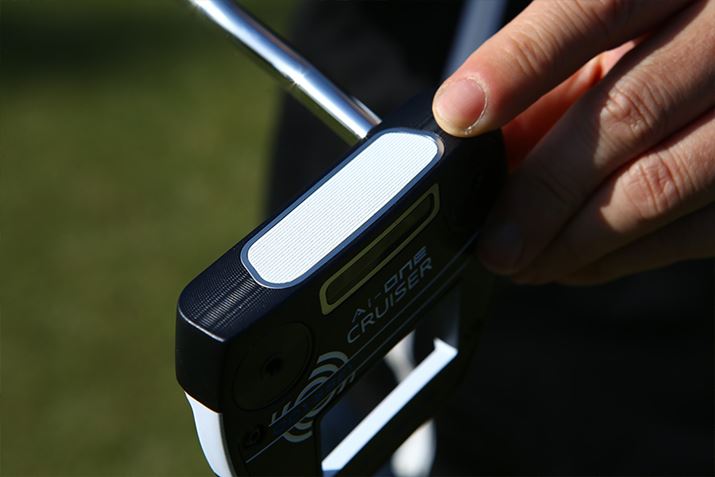 ʏ́uAi-ONEvV[YƓCT[ggpĂ܂