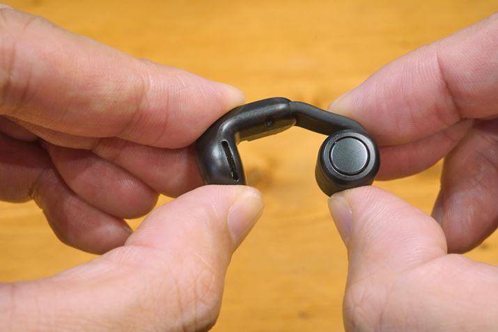 BoseuUltra Open Earbudsv̓VRFlexoh