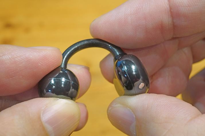 t@[EFCuHUAWEI FreeClipv̓`^`LC-bridge