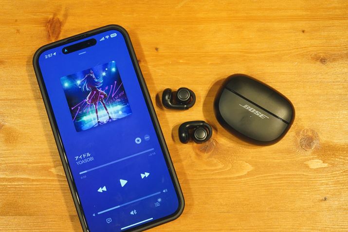 iPhoneƂ̑gݍ킹BoseuUltra Open Earbudsv`FbN