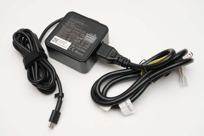 ACA_v^[̃R[h͎180cmAdP[u͎̒97cm