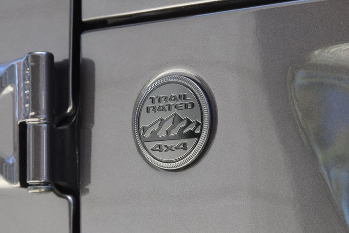 ]̃}XgAeïʒuɑĂuTrail RatedvobW