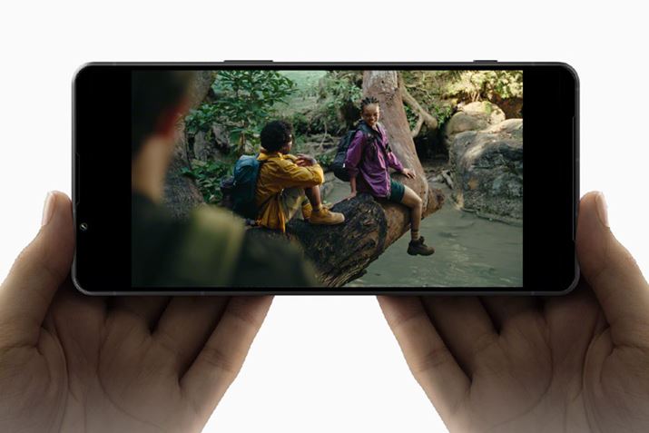 fBXvCP̂̓d͏啝ɉPAqobe[傫サĂ