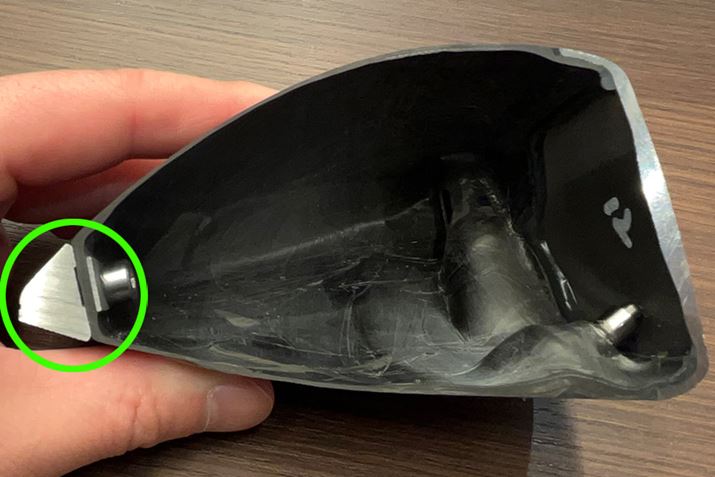 uB3MAXv10.5x̕fB10.5x̓wbhɃEFCg𓋍ڂĂȂ̂ŁAwbhɃEFCgWĂ܂BTCY9.5xƓ炢łAd̏d^OXegpĂ܂iΊہj