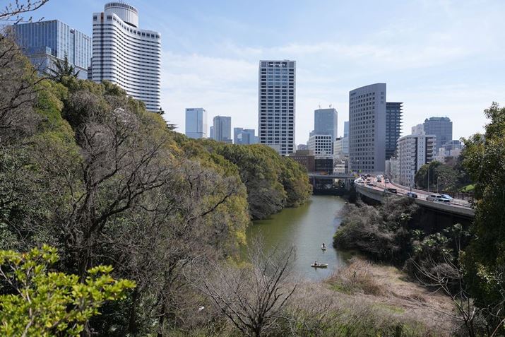 7R VAFE 24-50mm F2.8 GA24mmAF2.8A1/1600bAISO100AzCgoXFI[gANGCeBubNFSTBeʐ^i9504×6336A49.5MBj