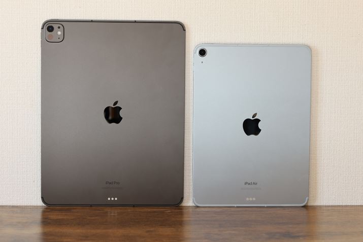 u13C`iPad ProiM4jvAEu11C`iPad AiriM2jviu11C`iPad ProiM4jvƂقړTCYjB13C`f͂ЂƂ܂傫̂ŁAЂςɎƂl̓TCYɒӂ