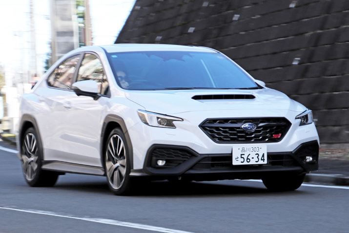 uWRX S4vɂ́A2.4b^[^[{DITGWƁuXoptH[}XgX~bVv𓋍ځBōo͂202kWi275PSj/5,600rpmAőgŃA375NEmi38.2kgfEmj/2,000-4,800rpm𔭐