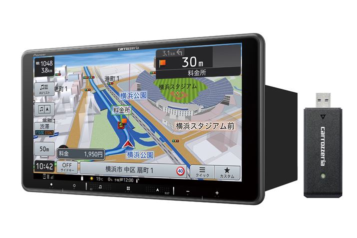 uyirvɂ́Audocomo in Car Connectv𗘗p邽߂́ulbg[NXeBbNvĂ郂fƁAĂȂf2ނBȂ݂ɁAulbg[NXeBbNv͒P̂ł̍wł