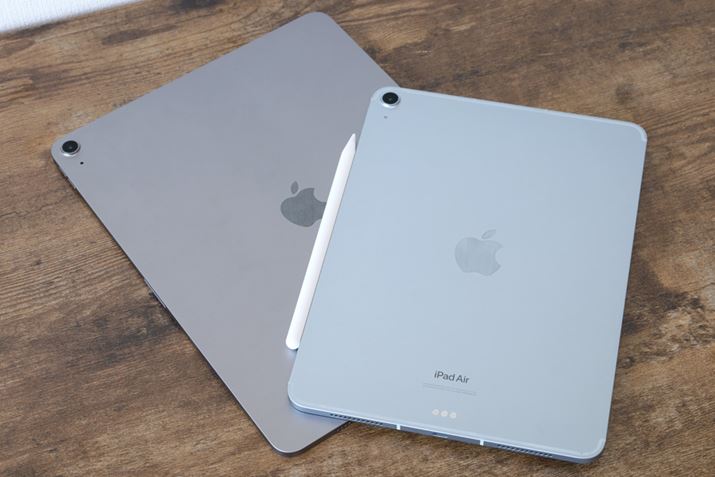 u13C`iPad AiriM2jviXy[XOCWi-FifjƁu11C`iPad AiriM2jviu[Wi-Fi + Cellularfj