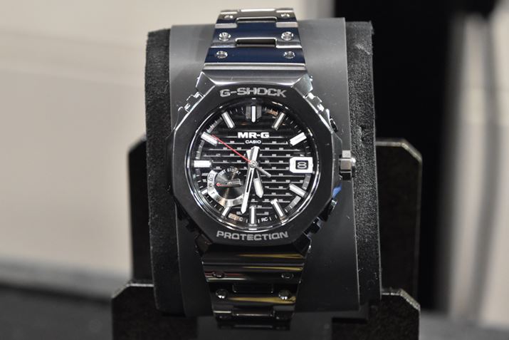  ^fu2100vV[Yx[XɁAuRoIv`^Ƃ̋fނgpĒOOɍグŏ㋉CuMR-Gv̐VuMRG-B2100B-1AJRvB649,000~