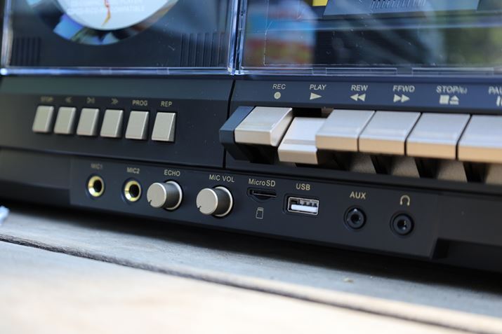 Ȃ݂ɁuSCR-B9v̓I[go[X@\񓋍ڂȂ̂ŁAЖʂ̍ĐI蓮łЂԂKvBu[AI[go[X@\~ȁ`vƂ̂\NԂ肾낤