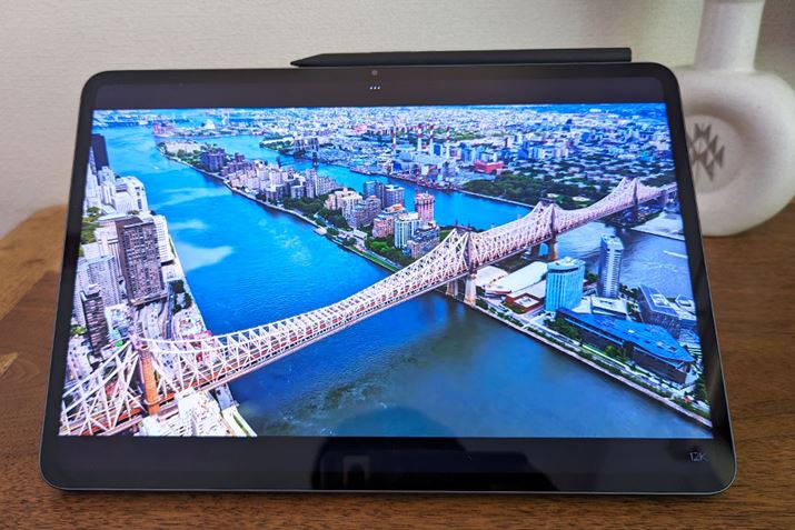 YouTube4KfĐƂAf̓RgXgAuDolby AtmosvΉ6̃Xs[J[A͂鉹oĂ