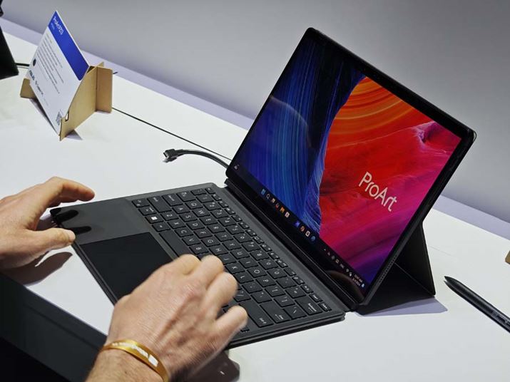 uASUS ProArt PZ13 HT5306v