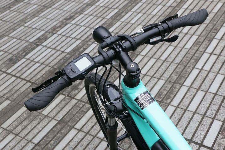 tbg^Cṽnh̕580mmB𑖍sł悤ɕʎ]Ԃ̘gɎ܂TCY̗pĂ