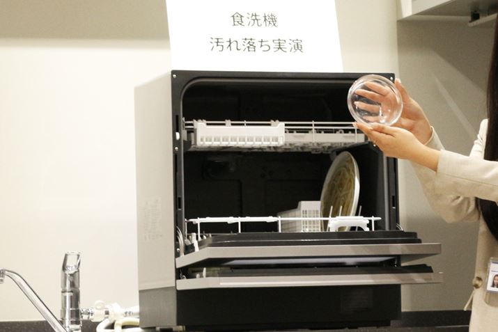 قǏȂH_Ő򂷂邱Ƃ͎ۂɂ͂܂񂪁A戵ǂɐH΁AZT[ŉmĂ艘􂢗