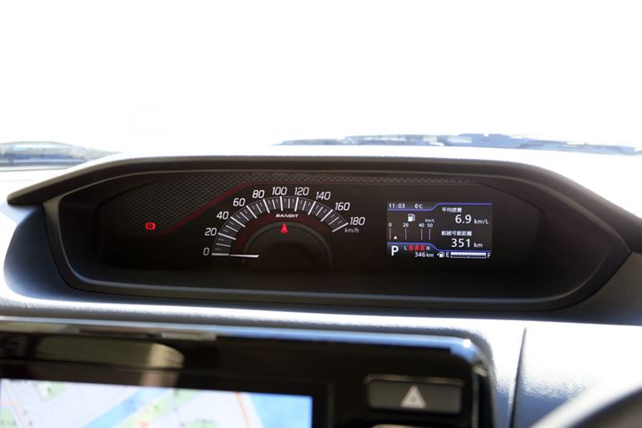 XYLu\Iṽ[^[́ACpl̉ɔzuĂBlɂĂ͏邪Aڐ̈ړ͏Ȃčς