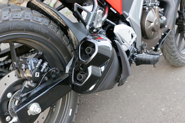 o2{ɂȂ^Cṽ}t[𑕔BGL][XgpCv͉Ɏ񂳂Ă