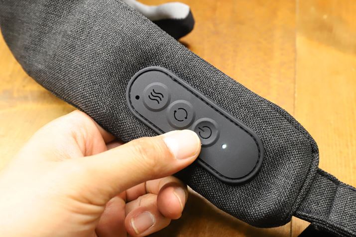 {^3ԂAd{^͕\ʂւł̂ŁAGŔfł܂