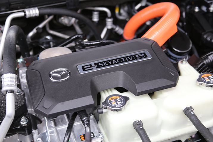 [^[GẂA傫ȏo͂ȃXy[XŎłƂĂ邱ƂAuMX-30 REv֍̗pĂ