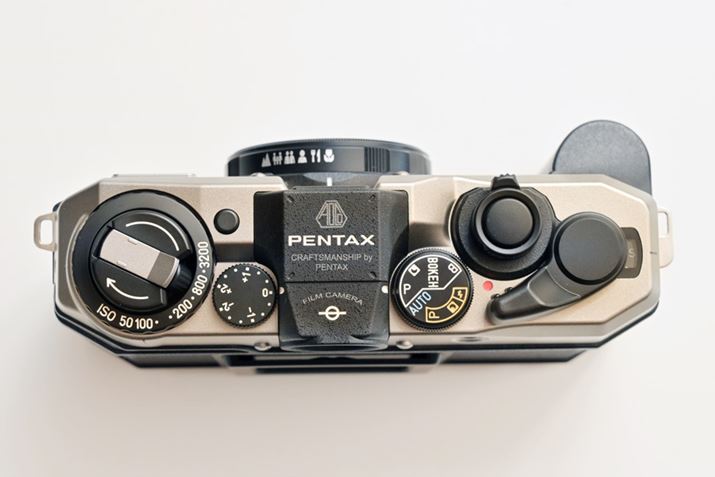 ʂPENTAX`8p`tH̗pBt@C_[ʂɂAOCOSĂ