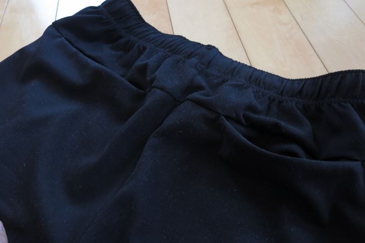 n[tpc̓obN|PbgĂ̂ŕig₷