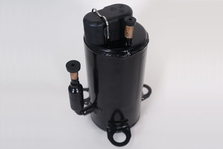 RvbT[@Ŏgpd͂̂قƂǂ́A}zRvbT[ik@j𓮂߂Ɏg܂BKvɉăRvbT[̉]𐧌łƂƂ́Ad͂}ƂƁB̂悢^]ł܂