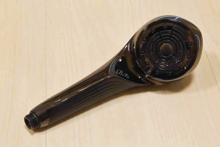 uReFa FINE BUBBLE Uv̖{̐ʂɂ̓sAmubN̓h{ĂAY킹Ă 