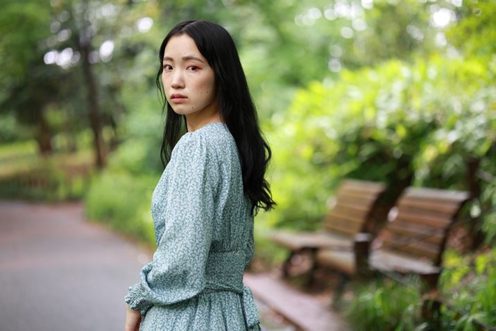 ]85mmŎBe]͓荞ޔwiȂȂB̕Alڗ邪A`ʂ͒WɂȂ₷BANZgɂȂvfꍞލHvKvɁBł̓x`Ӑ}Iɓꍞ݃ANZgɂEOS R6 Mark IIARF85mm F2 MACRO IS STMA85mmAF2A1/160bAISO400A+0.7EVAzCgoXFI[gi͋CDjAsN`[X^CF|[g[gADPP4Ō