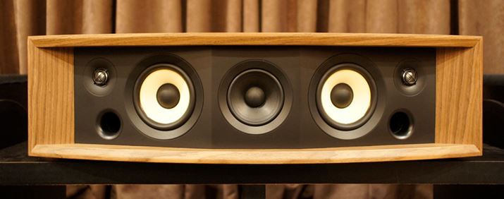 uL75msṽOOԁBɃ~bhWjbgǉꂽ3EFC\BE[n[AcC[^[EΏ̂ŔzuĂ邱Ƃ́uL42msvƓl  