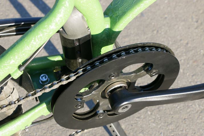 tgɂ̓MA͂ȂB`F[␞̉hJo[ɑĂ