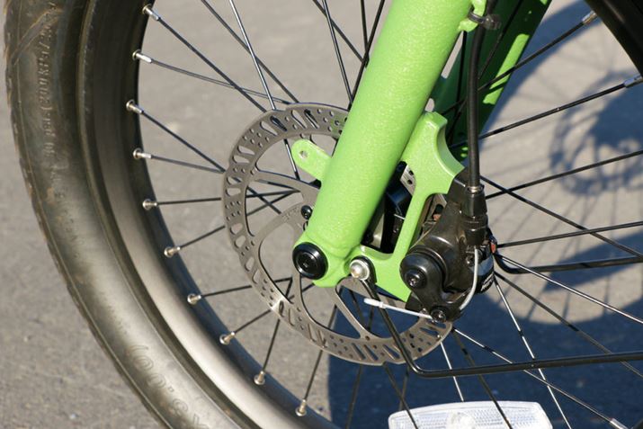 OƂɋ@B̃fBXNu[L̗pB[^[a̓tg160mmAA140mm