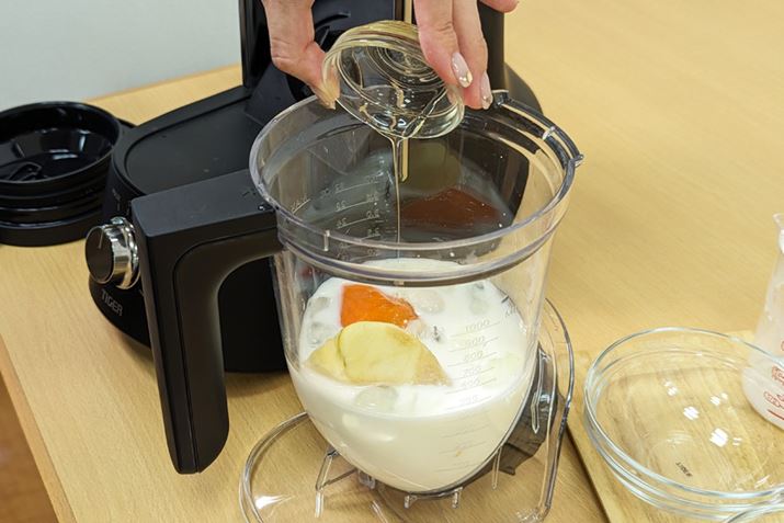 JbvɓHނ̏Ԃw邱Ƃ̂łAuTIGER EDGEv͎RɓOKBׂȓ_łAׂƂ𒍈ӂKvȂ̂͂肪BJbv̗eʂ1L