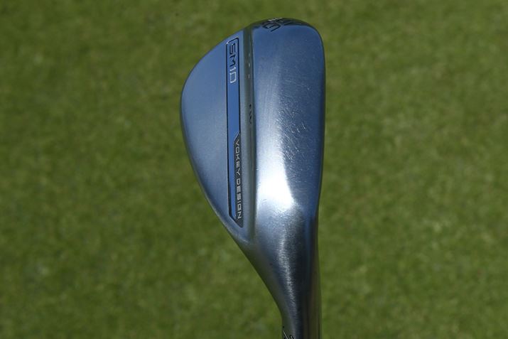 \[̌Aq[AgD傫Ă邽߁Awbh˂ɂAkP悢OChł