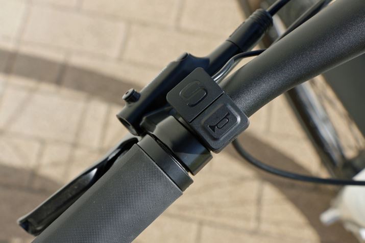 AVXg[h́uX}[g[hv̂݁B葤ɂuSvƋLꂽ{^ŃI/It؂ւBAVXgs\ȍő勗120km