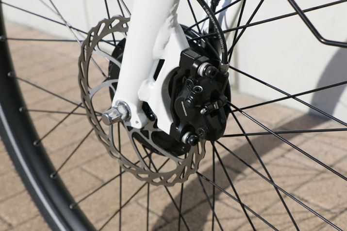 u[L͑OƂɖ̃fBXNu[LBȂ͂ő傫Ȑ͂𔭊łARg[