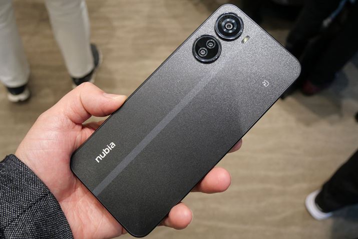 ZTE2024N3ɔunubia IvyvڂĂuDimensity 700v̂悤ɁÃ[ύXÕ`bvZbg𓋍ڂ@Ă̂ŒӂKv