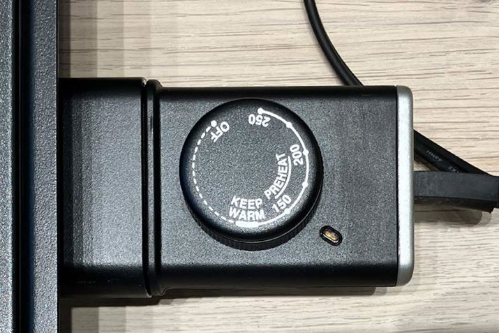 x߂sdRg[[́AiK̃_CŉxݒX[Y