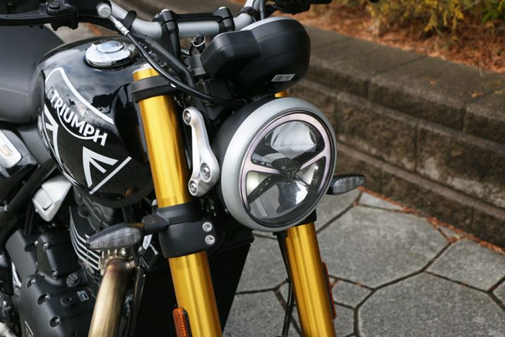 LED̊ۖڃCg̒ɂ̓uh̃SzuBwbhCg͂ނ悤ɃfC^CCgĂ