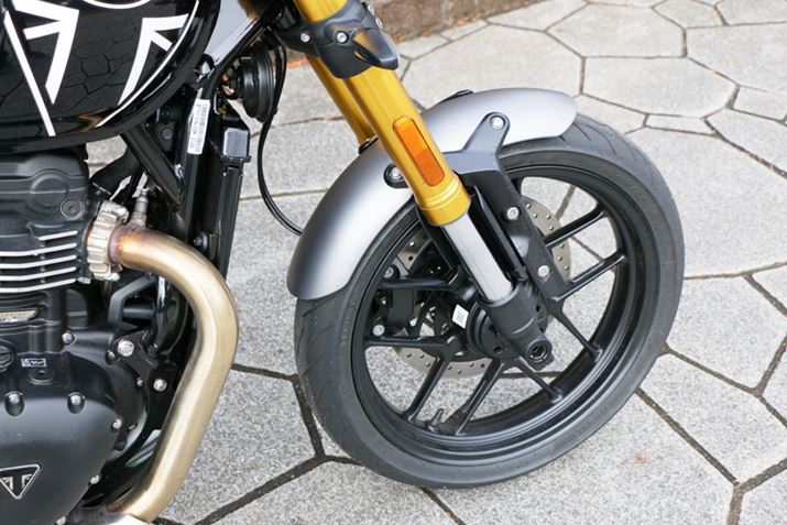 tg^C̃TCY110/70 R17B10{X|[ÑLXgzC[̗pAS[h̃AE^[`[u咣|tH[NƑgݍ킹