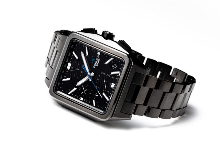 P[Xx[AuXbgȂǂ̃ubN`^A̎˂ފpxpȂǂɂĎ烉CgO[܂ŐFڂ킹邱ƂŁA̎v̈ۂ𑽍ʂȂ̌Ă܂