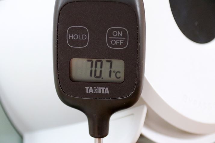 ꗧẴR[q[̉xv70.7xł