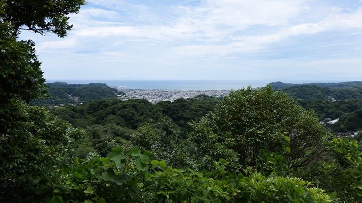 炵ɒ܂I Lp[28mmŎBeB16F9̔䗦Ő؂܂Bq̊X݂Ƒ͘p܂LUMIX S9ALUMIX S 28-200mm F4-7.1 MACRO O.I.S.A28mmAF7.1A1/200bA ISO100AzCgoXFzAtHgX^CFi