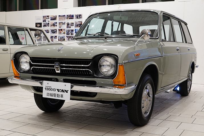 {̃NJ̑bƂĂׂA{Xo4WDԁuff-1 1300G 4WD ov