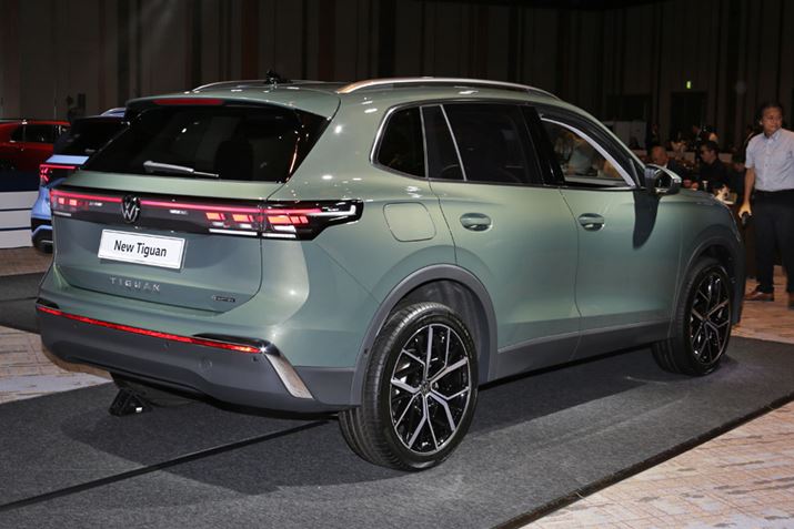 ueBOAṽtgAAGNXeABォOσfUCVĂAwbhCgOAe[vȂǂ͂蒼̋fUCƂȂĂ