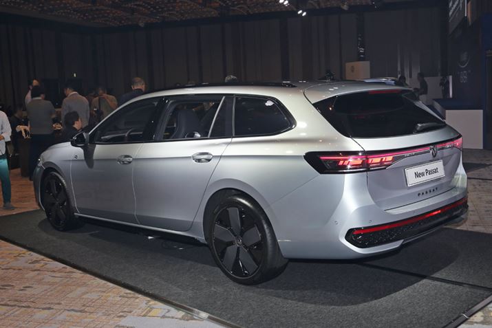 悻9NԂɃtf`FWupT[gvBtgtFCX́uStvɋ߂fUCƂȂAꕶ̃e[vI