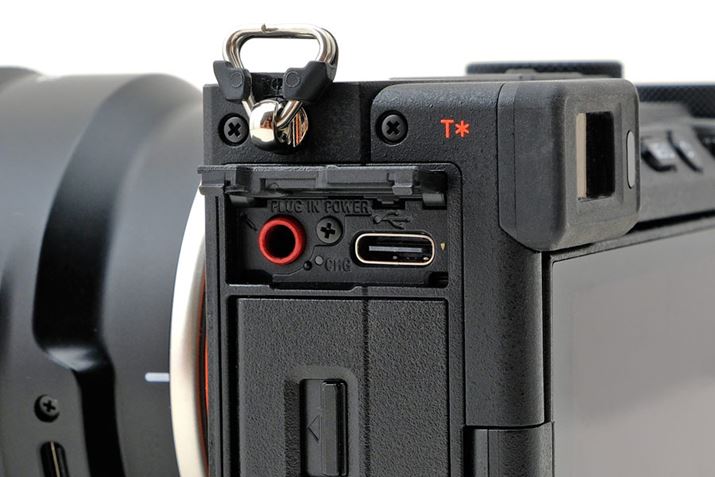 u7C IIvȂǍŐṼ~[X̑́AUSB PDΉUSB Type-C[q𓋍ڂĂ܂